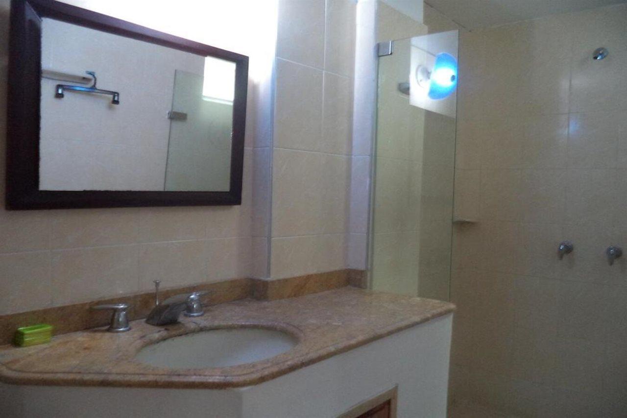 Hotel Bahia Plaza ซันตามาร์ตา ภายนอก รูปภาพ