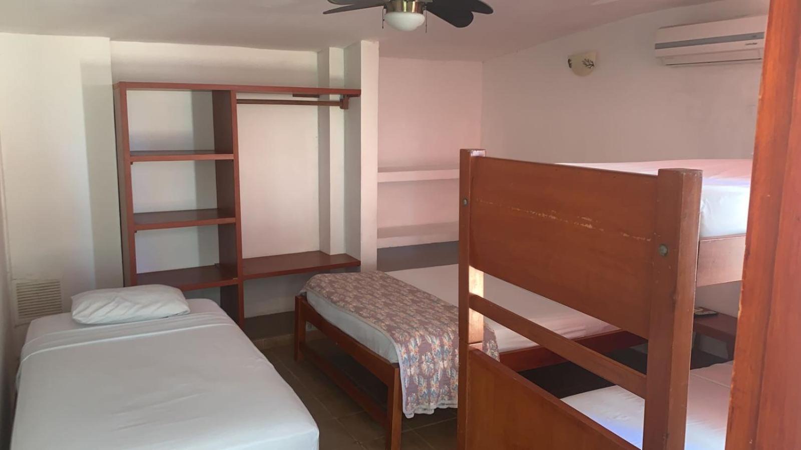 Hotel Bahia Plaza ซันตามาร์ตา ภายนอก รูปภาพ