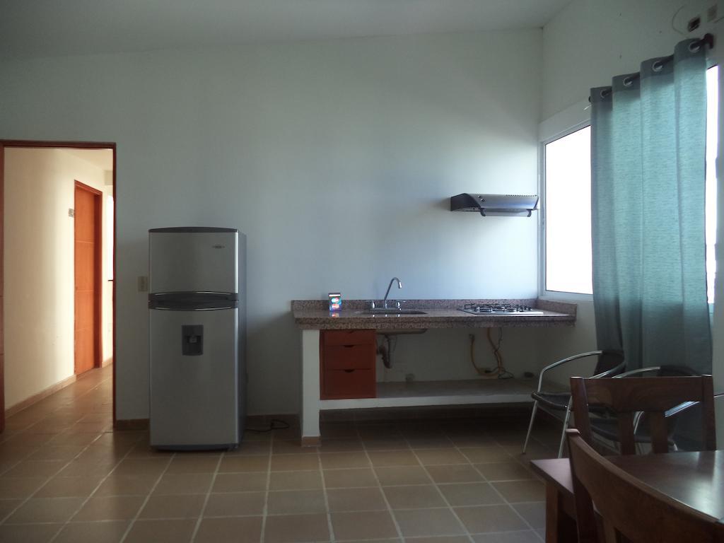 Hotel Bahia Plaza ซันตามาร์ตา ภายนอก รูปภาพ